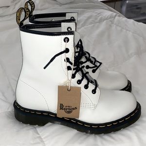 Dr. Martens airwair